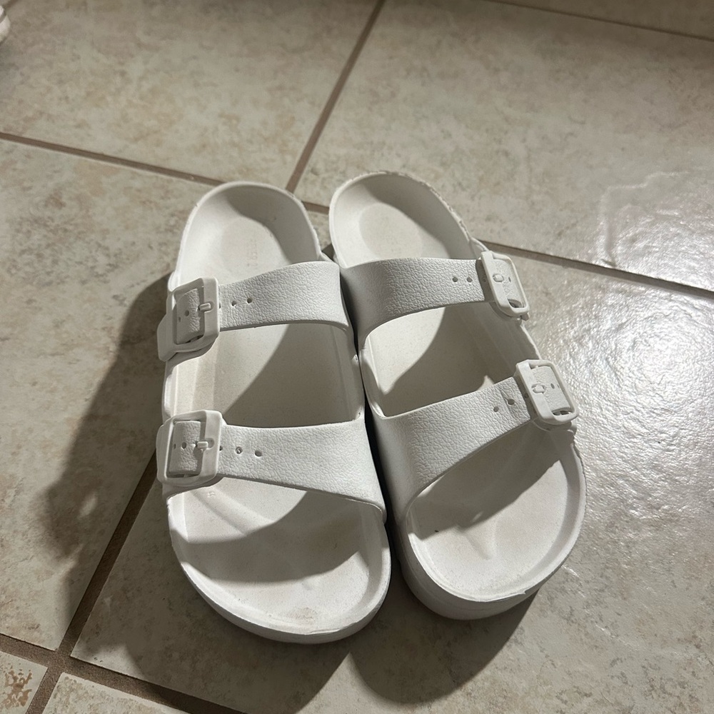 Forever 21 Women's White Sandals